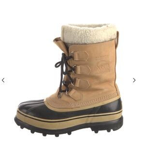 Sorel boots women’s size 9/men’s size 7